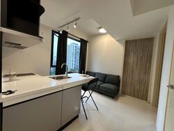 M5 (D10), Apartment #517383021